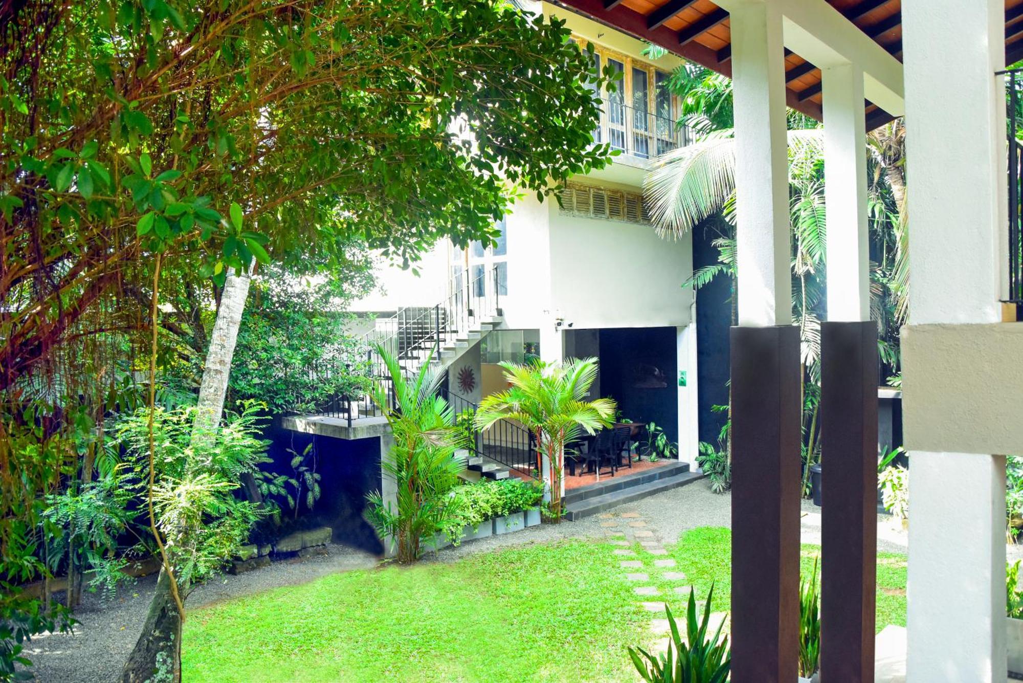 Sithu Villa Hikkaduwa Exterior foto